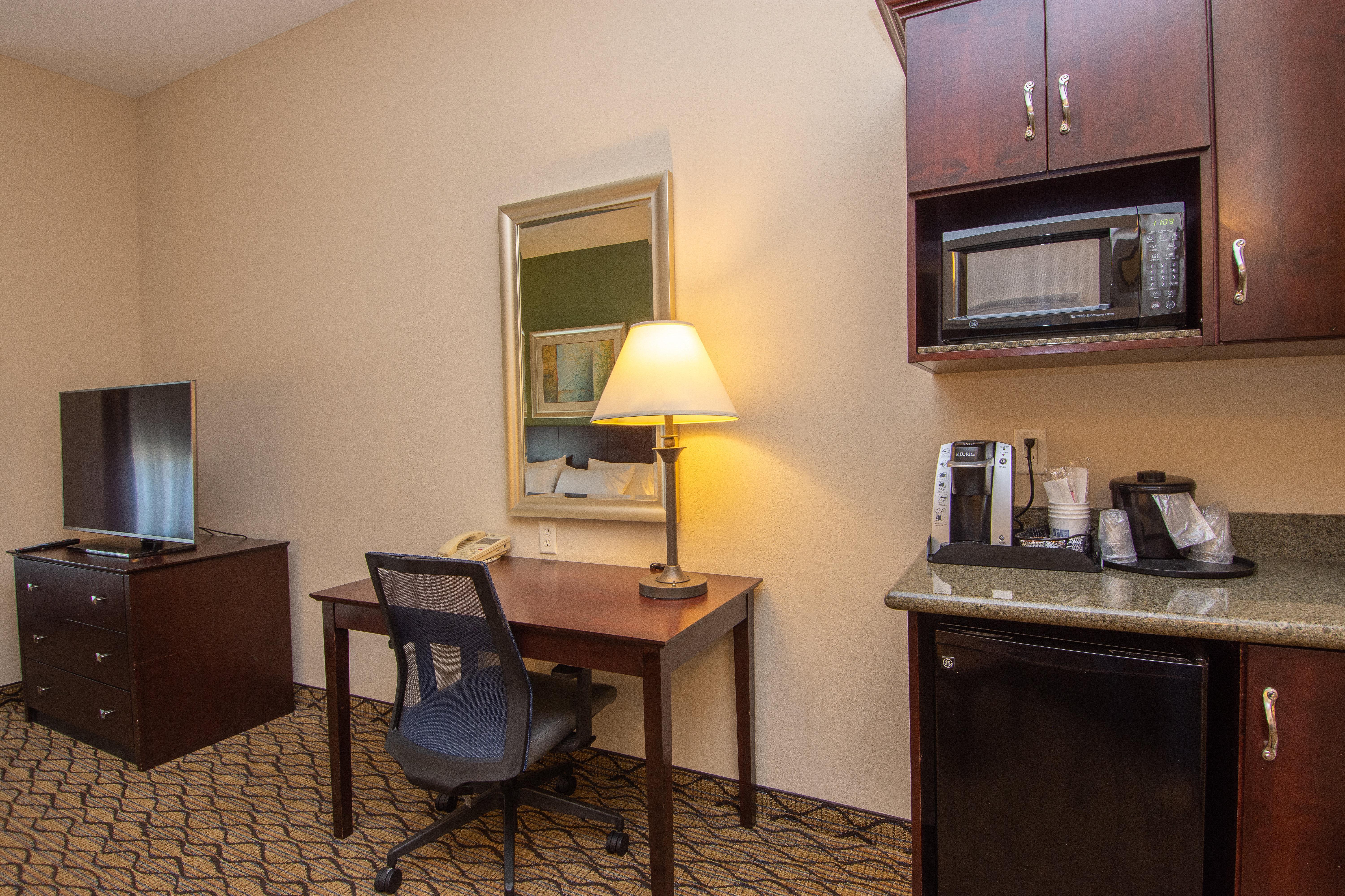 Holiday Inn Express And Suites Springfield Medical District By Ihg Kültér fotó